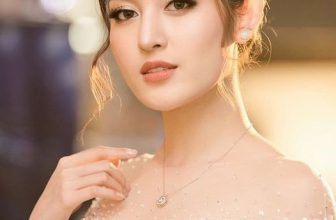 [☕️🇻🇳] Paris Coffee 🥤 Top1Coffee ☕️ Tháng 8 về
Tháng tám về rồi anh biết không ?
Để em thoa lại chút môi hồng
Kẻ thêm ánh mắt thêm sâu đậm
Mắt đẹp ngày nào anh , shares-0✔️ , likes-0❤️️ , date-2022-08-04 03:22:47🇻🇳🇻🇳🇻🇳📰🆕