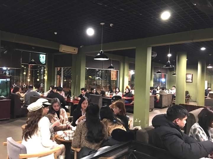 [☕️🇻🇳] Nam Phong Coffee – Tea🥤 Top1Coffee ☕️ BẠN ĐÃ BIẾT ĐẾN NAM PHONG COFFEE CỬA ÔNG?

Địa chỉ: quán cạnh điện máy Media, gần lối rẽ từ QL 18 vào đền Cửa Ông.

Đây là cơ sở , shares-8✔️ , likes-38❤️️ , date-2022-09-25 08:40:14🇻🇳🇻🇳🇻🇳📰🆕