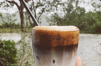 [☕️🇻🇳] Findi Coffee House 🥤 Top1Coffee ☕️ Bạn khách nói: em hồi giờ không uống được cà phê mà sao em uống bên mình em nghiện, mà chỉ uống được của quán thôi
Đấy, niềm vu , shares-0✔️ , likes-7❤️️ , date-2022-10-03 03:50:26🇻🇳🇻🇳🇻🇳📰🆕