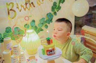 [☕️🇻🇳] Mai Cafe- Cà phê, nước uống và bánh ngọt 🥤 Top1Coffee ☕️ Feedback của em bé   Bên mình nhận trang trí sinh nhật có bánh kem như ảnh nhé cả nhà. Ib để biết thêm chi tiết ạ .
, shares-0✔️ , likes-33❤️️ , date-2022-11-02 03:50:22🇻🇳🇻🇳🇻🇳📰🆕