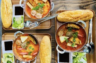 [☕️🇻🇳] GreenHouse coffee & tea 🥤 Top1Coffee ☕️ Mỗi sáng nhà Green có phục vụ thêm ăn sáng nhé cả nhà
“.      “Bánh mì trứng ốp la xíu mại ”
Để phục vụ đa dạng hơn nhà Green  , shares-0✔️ , likes-14❤️️ , date-2022-11-19 13:22:09🇻🇳🇻🇳🇻🇳📰🆕