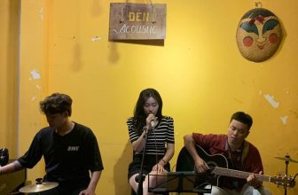 [☕️🇻🇳] Đèn Coffee 🥤 Top1Coffee ☕️ Ngỡ như rằng mình sẽ vui, khi em nói có người mới
Thế nhưng trong lòng chơi vơi, con tim vỡ ra thành trăm mảnh rồi
Chỉ là một gi , shares-0✔️ , likes-6❤️️ , date-2022-11-26 04:23:26🇻🇳🇻🇳🇻🇳📰🆕