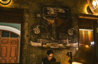 [☕️🇻🇳] Root Coffee Roastery 🥤 Top1Coffee ☕️  𝑾𝒐𝒓𝒌𝒊𝒏𝒈
𝑯𝒐𝒕𝒍𝒊𝒏𝒆: 0234 6558686
– 𝑹𝒐𝒐𝒕 𝑪𝒐𝒇𝒇𝒆𝒆 𝑹𝒐𝒂𝒔𝒕𝒆𝒓𝒚 –
43 Ngô Quyền, Huế
#rootcoffeeroastery #root #coffeeshop
#coffee  #co , shares-0✔️ , likes-5❤️️ , date-2022-12-27 02:00:04🇻🇳🇻🇳🇻🇳📰🆕