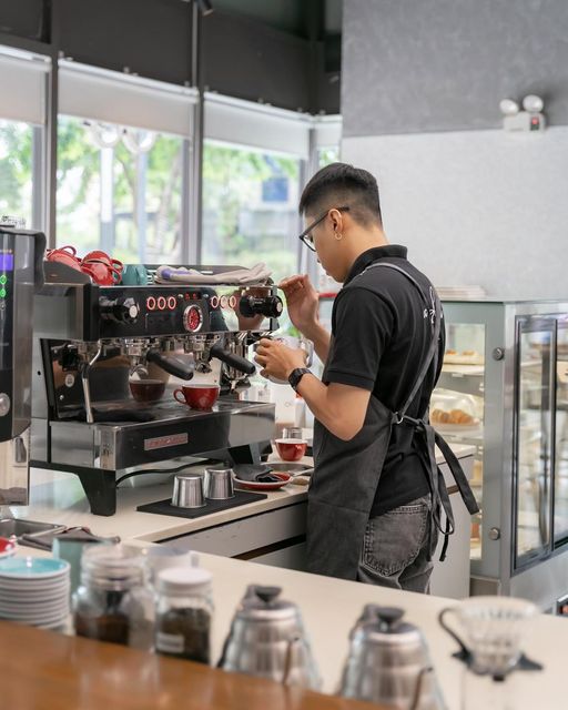 [☕️🇻🇳] A’dor Café 🥤 Top1Coffee ☕️ Biết hình này là hình gì hong?

Hình như 3 ngày nữa là Tết rồi đó. 

Các anh barista đã sẵn sàng bánh ngon – nước ngọt, mấy bà h , shares-0✔️ , likes-6❤️️ , date-2023-01-19 00:00:12🇻🇳🇻🇳🇻🇳📰🆕