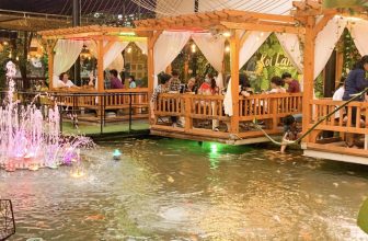 [☕️🇻🇳] Koilands Coffee 🥤 Top1Coffee ☕️  Đã có mùa mưa lúc sớm mai
Mênh mông ngọn gió thổi hiên ngoài
Chạnh nhớ vai thơm thềm nguyệt quế
Tóc xoã hương đầy vạt áo ai  , shares-4✔️ , likes-12❤️️ , date-2023-04-21 01:03:58🇻🇳🇻🇳🇻🇳📰🆕