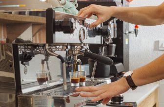 [☕️🇻🇳] OiA Coffee 🥤 Top1Coffee ☕️ 𝗞𝗵𝗼̂𝗻𝗴 𝗴𝗶𝗮𝗻 𝗖𝗮̀ 𝗽𝗵𝗲̂ 𝗦𝗮́𝗻𝗴 𝘃𝗮̀ 𝗧𝗿𝗮̀ 𝗰𝗵𝗶𝗲̂̀𝘂 𝗯𝗮̣𝗻 đ𝗮𝗻𝗴 𝘁𝗶̀𝗺 𝗸𝗶𝗲̂́𝗺!
Với niềm say mê bất tận trong việc sáng tạo thức uống mới, n , shares-1✔️ , likes-15❤️️ , date-2023-05-08 05:04:03🇻🇳🇻🇳🇻🇳📰🆕