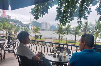 [☕️🇻🇳] Nam Phong Coffee – Tea🥤 Top1Coffee ☕️  Dành cho những bạn yêu thích không gian chill chill, xinh xỉu tại Bãi Cháy không thể bỏ qua.Quán có không gian tương đối lạ  , shares-1✔️ , likes-211❤️️ , date-2023-05-18 09:02:03🇻🇳🇻🇳🇻🇳📰🆕