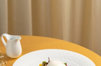 [☕️🇻🇳] MOJO Boutique Coffee 🥤 Top1Coffee ☕️ 𝗦𝗔𝗩𝗢𝗨𝗥 𝗡𝗘𝗪 𝗦𝗔𝗟𝗔𝗗 𝗔𝗧 𝗠𝗢𝗝𝗢
Sự tươi xanh của rau kết hợp cùng màu sắc rau củ và độ thơm béo đặc trưng đến từ phô mai Burrata được  , shares-1✔️ , likes-49❤️️ , date-2023-05-30 10:08:02🇻🇳🇻🇳🇻🇳📰🆕