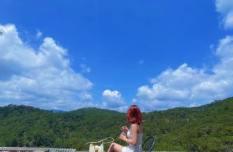 [☕️🇻🇳] Horizon Coffee – Đà Lạt 🥤 Top1Coffee ☕️ Con đường ấy nở hoa chỉ để chờ anh đến, anh vốn biết nên chọn lối rẽ ngang.
Em hẹn anh ở quán cà phê cũ, anh vốn biết nên cố tì , shares-0✔️ , likes-20❤️️ , date-2023-06-05 01:30:00🇻🇳🇻🇳🇻🇳📰🆕