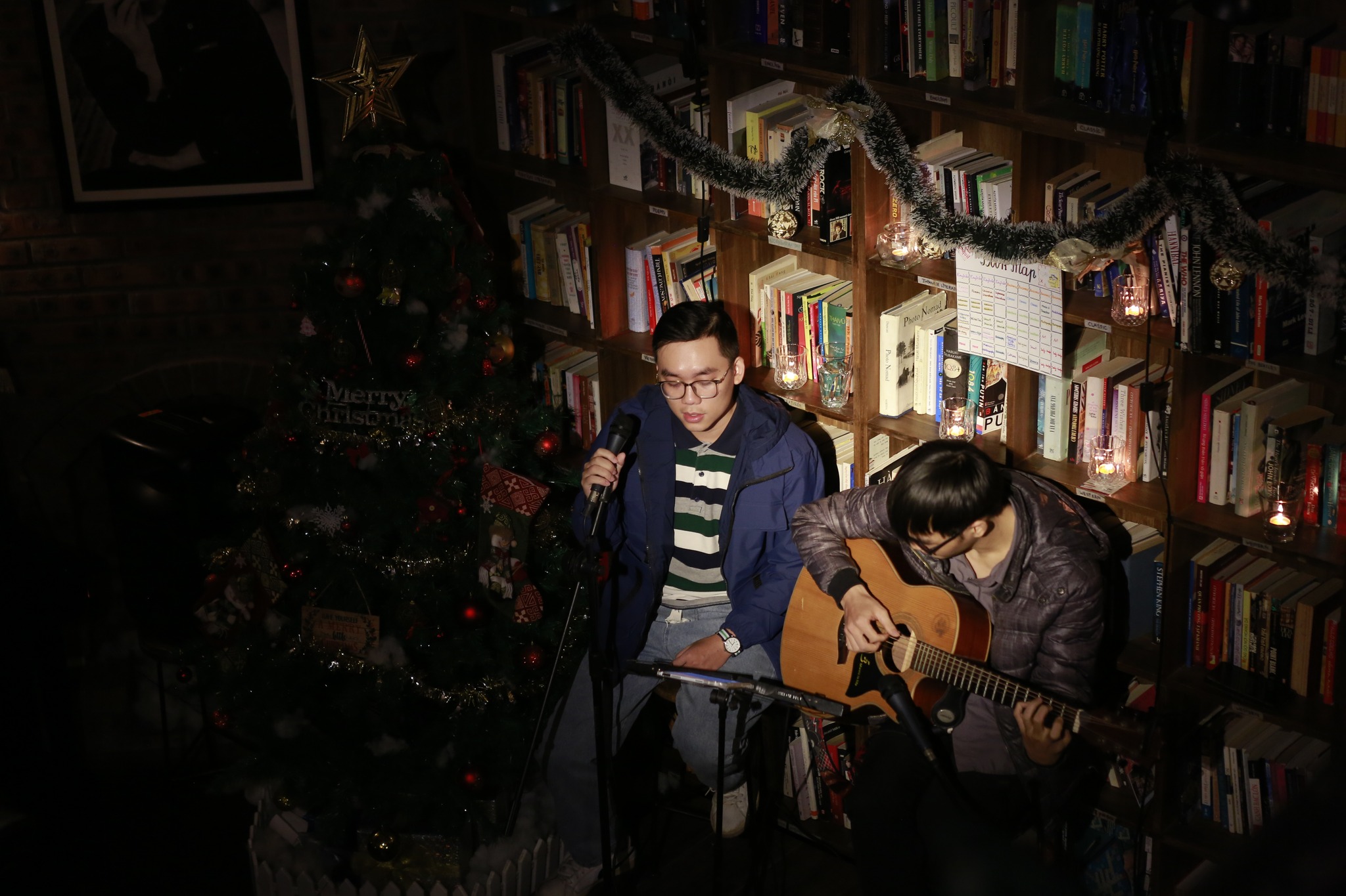 [☕️🇻🇳] Tranquil Books & Coffee –  cafe sách đẹp 🥤 Top1Coffee ☕️ open mic số 301, tuần đầu tiên của tháng cuối năm, sẽ rất nhiều gặp mặt, rất nhiều niềm vui hội ngộ và sẽ rất cháy.
Hẹn gặp các , shares-1✔️ , likes-28❤️️ , date-2023-12-03 13:00:32🇻🇳🇻🇳🇻🇳📰🆕