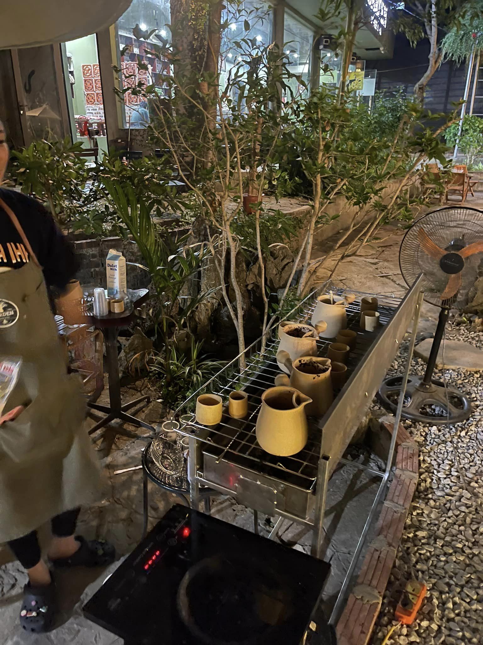 [☕️🇻🇳] Garden Coffee – Tea Thanh Sơn 🥤 Top1Coffee ☕️ TRÀ SỮA NƯỚNG VÂN NAM… quá hợp với cái thời tiết những ngày LẠNH mà vẫn thích lê la
 Trà hoa hồng Côn Minh
 Trà hoa cúc Thiên  , shares-0✔️ , likes-61❤️️ , date-2023-12-19 03:55:37🇻🇳🇻🇳🇻🇳📰🆕