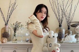 [☕️🇻🇳] The Letter Coffee – Indochine 🥤 Top1Coffee ☕️ Bạn chỉ cần ghé 1 trong 2 quán gọi nước , đều được chụp cả 2 concept noel của 2 quán bạn nhé !
Lầu 6 : noel lung linh nhiều mà , shares-0✔️ , likes-1❤️️ , date-2023-12-24 11:17:48🇻🇳🇻🇳🇻🇳📰🆕