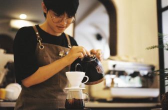 [☕️🇻🇳] The Comma coffee 🥤 Top1Coffee ☕️ [COLOMBIA SIDRA EL DIVISO]Colombia Sidra El Diviso
Region : Quindo, Colombia
Altitude : 1780 Masl
Producer : Nessto Lasso
V , shares-0✔️ , likes-5❤️️ , date-2024-01-10 05:06:52🇻🇳🇻🇳🇻🇳📰🆕