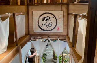 [☕️🇻🇳] 15.22 café – wine – live music 🥤 Top1Coffee ☕️ 𝑄𝑢𝑎́𝑛 𝑞𝑢𝑒𝑛 𝑐𝑢̉𝑎 𝑏𝑎̣𝑛 𝑣𝑢̛̀𝑎 đ𝑎̆𝑛𝑔 𝑎̉𝑛ℎ 𝑏𝑎̣𝑛 𝑡ℎ𝑖́𝑐ℎ 𝑘𝑖𝑎 𝑘𝑖̀𝑎!
𝐻𝑜𝑎 𝑌𝑒̂𝑛, 𝑜̛̉ 131 𝐿𝑦́ 𝑇𝑢̛̣ 𝑇𝑟𝑜̣𝑛𝑔 – 𝐶𝑎̂̀𝑛 𝑇ℎ𝑜̛
7:00 — 22:00
#hoa , shares-13✔️ , likes-99❤️️ , date-2024-03-12 03:29:29🇻🇳🇻🇳🇻🇳📰🆕