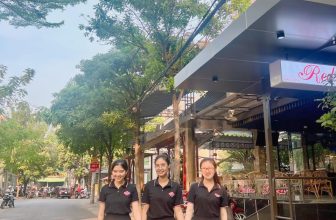 [☕️🇻🇳] Coffee Red 🥤 Top1Coffee ☕️ #RED TÌM KIẾM #NHÂN_TÀI NĂM 2024
( YÊU CẦU NGOẠI HÌNH )
1. CHUYÊN VIÊN TƯ VẤN_LỄ TÂN
– Thời gian làm việc : 8 đến 10 tiếng/ ngày , shares-0✔️ , likes-18❤️️ , date-2024-01-15 12:10:09🇻🇳🇻🇳🇻🇳📰🆕