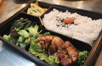 [☕️🇻🇳] Newland Coffee 🥤 Top1Coffee ☕️ Tận hưởng bữa trưa đầy đủ dinh dưỡng cùng Newland thôi nào
Thực đơn đa dạng với “Cơm văn phòng” và “Phở Hà Nội”.
Một lựa chọ , shares-0✔️ , likes-11❤️️ , date-2024-01-17 04:17:49🇻🇳🇻🇳🇻🇳📰🆕