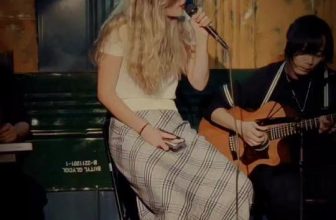 [☕️🇻🇳] Acoustic Cafe 236 Hàng Bông 🥤 Top1Coffee ☕️ Em bé này hát như Tây vậyLive music all night from 20h30 ạ————————————-HotlineMinh Bob 0983667 , shares-0✔️ , likes-19❤️️ , date-2024-01-20 10:13:57🇻🇳🇻🇳🇻🇳📰🆕