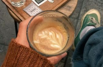 [☕️🇻🇳] Blackbird Coffee 🥤 Top1Coffee ☕️ Trời trở lạnh thì đồng nghĩa với việc chúng tôi được miệt mài đổ latte nóng với cappuccino nóng.Với hôm nay, 22/01, cơ sở Lãn  , shares-0✔️ , likes-38❤️️ , date-2024-01-22 04:39:17🇻🇳🇻🇳🇻🇳📰🆕