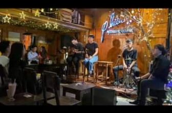 [☕️🇻🇳] Phiêu Acoustic Cafe 🥤 Top1Coffee ☕️ Alo!! Rảnh không??? Tối mai chở anh qua Phiêu được không em, mai Phiêu mở bán rồi nè
#Acoustic #CafeAcoustic #PhiêuAcousticCafe
, shares-0✔️ , likes-10❤️️ , date-2024-02-14 03:33:50🇻🇳🇻🇳🇻🇳📰🆕