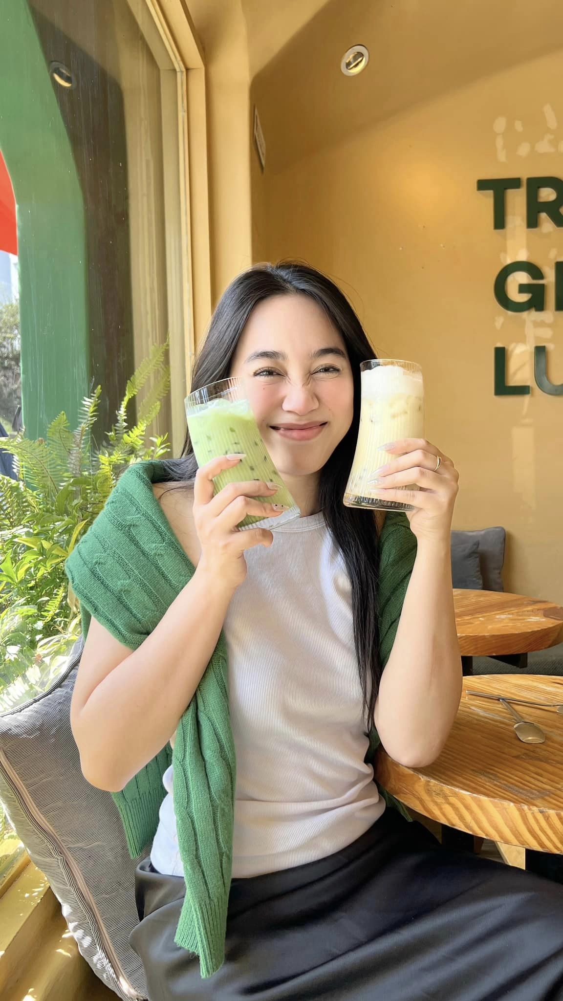 [☕️🇻🇳] Windmills Coffee Đà Lạt – Trà sữa Ly Chai 🥤 Top1Coffee ☕️ Trà Sữa Pha Máy – Mua Ly Được ChaiCác bạn ơi, các bạn đã bao giờ “chưa kịp uống trà sữa mà đã bị tan đá” chưa?
Vậy thì đừng  , shares-0✔️ , likes-259❤️️ , date-2024-02-15 05:29:36🇻🇳🇻🇳🇻🇳📰🆕