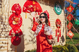 [☕️🇻🇳] Mê Linh Coffee Garden 🥤 Top1Coffee ☕️ “Em xinh, em xinh
Em xinh đẹp và lung linh”  Tết này 𝐌𝐞̂ 𝐋𝐢𝐧𝐡 𝐂𝐨𝐟𝐟𝐞𝐞 𝐆𝐚𝐫𝐝𝐞𝐧 không cần chưng hoa, vì môi người cười như chứa cả  , shares-7✔️ , likes-36❤️️ , date-2024-02-08 01:45:59🇻🇳🇻🇳🇻🇳📰🆕