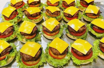 [☕️🇻🇳] Coffee TALK 🥤 Top1Coffee ☕️ Ông con bữa nào mẹ làm humbuger bò mini thể nào đi học về cũng xí 1 phần, nhìn anh ăn mẹ chỉ biết cố gắng ngày càng thêm thật nh , shares-0✔️ , likes-3❤️️ , date-2024-02-22 08:57:47🇻🇳🇻🇳🇻🇳📰🆕