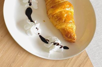 [☕️🇻🇳] B.O.B Coffee 🥤 Top1Coffee ☕️ Ngoài nước ngon chuẩn vị, nhà B.O.B chúng mình còn có những chiếc bánh ngọt xinh xinh, thơm ngon, nịnh vị.𝑩𝒂́𝒏𝒉 𝑪𝒓𝒐𝒊𝒔𝒔𝒂𝒏𝒕 ( 𝒃 , shares-0✔️ , likes-5❤️️ , date-2024-03-01 03:00:40🇻🇳🇻🇳🇻🇳📰🆕