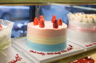 [☕️🇻🇳] Cham Cham Bakery – Coffee 🥤 Top1Coffee ☕️ Phủ Lý, ngày 04/03/2024…
Bếp bánh chạy “cạn pin” để kịp trả đơn cho khách hàngHôm nay lại là một ngày dài của bếp bánh Cham  , shares-1✔️ , likes-25❤️️ , date-2024-03-04 12:29:11🇻🇳🇻🇳🇻🇳📰🆕