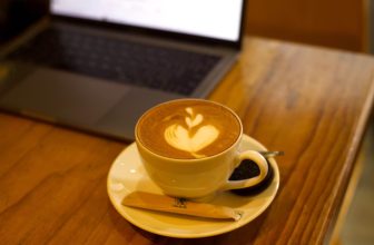 [☕️🇻🇳] Windmills Coffee Đà Lạt – Trà sữa Ly Chai 🥤 Top1Coffee ☕️ Bạn đã bắt đầu ngày Thứ 2 đầu tuần như thế nào?Một tách cà phê, một chiếc laptop cùng những mục tiêu cho tuần mới? Hay là nhữ , shares-0✔️ , likes-8❤️️ , date-2024-03-04 11:25:22🇻🇳🇻🇳🇻🇳📰🆕