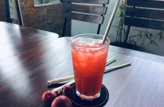 [☕️🇻🇳] Up Vietnam Cafe 🥤 Top1Coffee ☕️ [Mùa nào thức nấy]
————————
Mùa hè là mùa của những trái quả vô cùng hấp dẫn và phong phú. Quả mận cũng đem lại một sắc vị riêng , shares-1✔️ , likes-59❤️️ , date-2020-04-28 01:53:48🇻🇳🇻🇳🇻🇳📰🆕