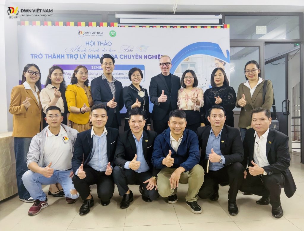 [☕️🇻🇳] Mê Linh Coffee Garden 🥤 Top1Coffee ☕️ 𝐌𝐞̂ 𝐋𝐢𝐧𝐡 𝐂𝐨𝐟𝐟𝐞𝐞 𝐆𝐚𝐫𝐝𝐞𝐧 vừa có cà phê ngon tiếp bạn, lại còn có cả những góc check in xịn cho bạn và hội chị em thỏa sức chụp cho , shares-5✔️ , likes-31❤️️ , date-2024-03-12 01:58:14🇻🇳🇻🇳🇻🇳📰🆕