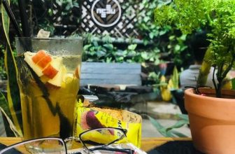 [☕️🇻🇳] Ngầu Coffee – 36 Lê Lợi, Vinh 🥤 Top1Coffee ☕️  Đã bao giờ bạn lặng lẽ ngồi một góc, đọc cuốn sách mà mình tâm đắc nhất chưa?Văn hóa đọc sách là một trong những điều Team  , shares-4✔️ , likes-36❤️️ , date-2020-09-01 09:09:36🇻🇳🇻🇳🇻🇳📰🆕