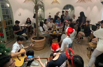 [☕️🇻🇳] Coming Home – Coffee – Tea 🥤 Top1Coffee ☕️ Xin chào các khách hàng yêu quý,Ngày 25/12 tới đây, Quán sẽ có một buổi diễn âm nhạc mini do câu lạc bộ Guitar của trường Đại , shares-2✔️ , likes-30❤️️ , date-2020-12-19 14:36:08🇻🇳🇻🇳🇻🇳📰🆕