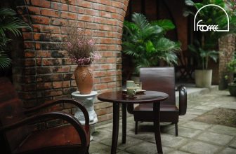 [☕️🇻🇳] Fcoffee 🥤 Top1Coffee ☕️  Một góc nhỏ ấm cúng, gần gũi tại nhà F ít ai để ý đến.Chỗ ngồi cho hai người bạn, thưởng trà, hàn huyên tâm sự về chuyện tình , shares-0✔️ , likes-14❤️️ , date-2021-04-08 11:43:21🇻🇳🇻🇳🇻🇳📰🆕