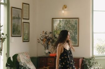 [☕️🇻🇳] Anaiis Concept – Café 🥤 Top1Coffee ☕️ 𝐕𝐞̃Tôi vẽ mây
Trong mây có em
Tôi vẽ em
Trong em có tôi
Tôi vẽ tôi
Trong tôi là chúng ta
Tôi vẽ chúng ta
Đó là hạnh phúc
Tôi v , shares-0✔️ , likes-40❤️️ , date-2023-03-28 00:30:01🇻🇳🇻🇳🇻🇳📰🆕