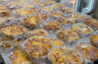 [☕️🇻🇳] 12 mois pâtisserie  🥤 Top1Coffee ☕️ Mềm thơm bảo sao khách tui ngiềnn, mê nhất cái bột bánh mì mềm, nghe tưởng đơn giản nhma ăn lại rất cuốn, xúc xích bên e dùng lo , shares-0✔️ , likes-4❤️️ , date-2023-12-02 08:46:37🇻🇳🇻🇳🇻🇳📰🆕