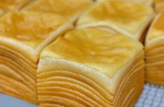 [☕️🇻🇳] 12 mois pâtisserie  🥤 Top1Coffee ☕️ Mưa gió hợp cảnh  Bánh trộn từ 100% sữa tươi nguyên kem cán cùng bơ pháp tạo nên sự kết hợp hoàn hảo tách lớp của croisant nhưng , shares-0✔️ , likes-1❤️️ , date-2023-12-06 04:07:47🇻🇳🇻🇳🇻🇳📰🆕