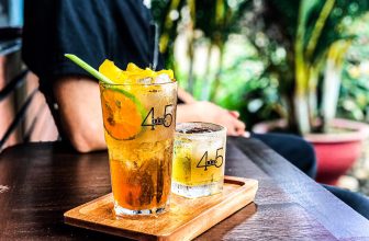 [☕️🇻🇳] 4 ĐỒNG 5 🥤 Top1Coffee ☕️ Hôm nay lại là câu chuyện về 1 món nước. Tuy cũ nhưng mới.
Đó là em TRÀ ĐÀO CAM SẢDo có quá nhiều yêu cầu tụi mình làm món này , shares-1✔️ , likes-28❤️️ , date-2020-06-18 06:22:29🇻🇳🇻🇳🇻🇳📰🆕