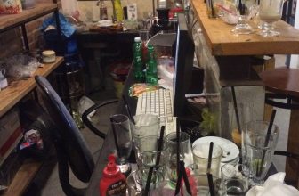 [☕️🇻🇳] TuTuCoffee Ninh Bình 🥤 Top1Coffee ☕️ Buổi tối mưa gió không làm giảm sự ủng hộ của những vị khách dễ mến dành cho Tu Tu Coffee. Quán vô cùng xin lỗi vì sự phục vụ ch , shares-1✔️ , likes-62❤️️ , date-2015-06-23 15:38:13🇻🇳🇻🇳🇻🇳📰🆕