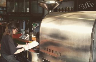 [☕️🇻🇳] EZ Coffee- Cung cấp Cafe rang xay pha máy 🥤 Top1Coffee ☕️  DỊCH VỤ RANG, XAY CAFE NHÀ EZEZ Coffee – Nhà rang xay chuyên sâu về cafe,  sẽ cung cấp cho bạn một nguồn cafe hạt, cafe bột  , shares-0✔️ , likes-2❤️️ , date-2020-08-05 15:52:29🇻🇳🇻🇳🇻🇳📰🆕