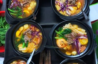 [☕️🇻🇳] Tea and Coffee 1995s Việt Trì 🥤 Top1Coffee ☕️ Mỳ cay 1995s phục vụ khách hàng cả ngày vào tất cả các giờ ạ. Nên khách hàng nhà em yên tâm nhé!!!
Vì nhiều khách hỏi sáng có bá , shares-0✔️ , likes-20❤️️ , date-2020-09-30 03:13:00🇻🇳🇻🇳🇻🇳📰🆕