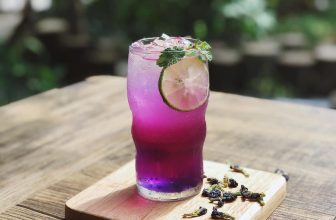 [☕️🇻🇳] CoCo’s Coffee 🥤 Top1Coffee ☕️ Níu giữ chút an yên với một ly trà sớm mai
Mùi hoa đậu biếc, mùi dịu nhẹ của chanh và bạc hà, mùi của quê hương giữa phồn hoa p , shares-0✔️ , likes-8❤️️ , date-2020-11-09 04:03:57🇻🇳🇻🇳🇻🇳📰🆕