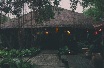 [☕️🇻🇳] CoCo’s Coffee 🥤 Top1Coffee ☕️ Chẳng thể kể hết tất cả những điều làm mình rung động, mình chỉ có thể thầm biết ơn khi mình vẫn có thể. Có những người mình que , shares-0✔️ , likes-10❤️️ , date-2020-12-07 08:06:45🇻🇳🇻🇳🇻🇳📰🆕