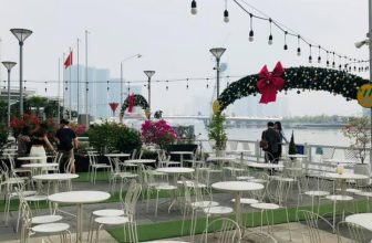 [☕️🇻🇳] WaterBiz Coffee – Cà phê và trà 🥤 Top1Coffee ☕️  Một không gian lãng mạn
Một bầu trời lộng gió
Cái rét se se
Đôi bàn tay xút xoa vì gió lạnh
Cái choàng vai sưởi ấm đượm tìn , shares-2✔️ , likes-26❤️️ , date-2020-12-24 09:03:29🇻🇳🇻🇳🇻🇳📰🆕