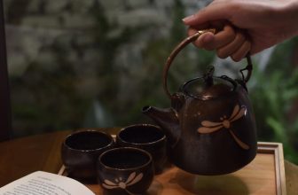 [☕️🇻🇳] The Cuppa Coffee 🥤 Top1Coffee ☕️ Trời Hà Nội hôm nay trở rét trời ảm đạm tâm trạng tan chậm…
Phải cứu vớt ngay chiếc mood với một chút trà ấm nóng thôi nào
– , shares-0✔️ , likes-5❤️️ , date-2021-01-22 03:09:05🇻🇳🇻🇳🇻🇳📰🆕