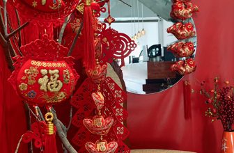 [☕️🇻🇳] LIL JUN coffee studio 🥤 Top1Coffee ☕️ HAPPY LUNA NEW YEAR
Sắc đỏ của Tết Đinh Sửu 2021 đã tràn về và phủ lên LIL JUN một không gian sống động và tinh tế.
Thời điểm Tế , shares-14✔️ , likes-300❤️️ , date-2021-02-07 05:47:37🇻🇳🇻🇳🇻🇳📰🆕