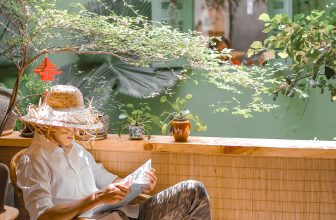 [☕️🇻🇳] 15.22 café – wine – live music 🥤 Top1Coffee ☕️ 𝑇𝑖̀𝑚 đ𝑢̛𝑜̛̣𝑐 𝑐𝑎́𝑖 𝑐ℎ𝑜̂̃ đ𝑜̣𝑐 𝑠𝑎́𝑐ℎ “𝑠𝑢̛𝑜̛́𝑛𝑔 𝑡𝑟𝑎̂𝑛” 𝑣𝑎̣̂𝑦 ℎ𝑎̀. 𝘖̛̉ 𝘨𝘪𝘶̛̃𝘢 𝘯𝘩𝘶̛̃𝘯𝘨 𝘬𝘩𝘰̂́𝘪 𝘤𝘩𝘢̂́𝘵 𝘤𝘩𝘰̂̀𝘯𝘨 𝘤𝘶̉𝘢 𝘷𝘢̣̂𝘵 𝘤𝘩𝘢̂́𝘵, 𝘵𝘢 𝘤𝘢 , shares-5✔️ , likes-369❤️️ , date-2021-02-17 05:30:33🇻🇳🇻🇳🇻🇳📰🆕