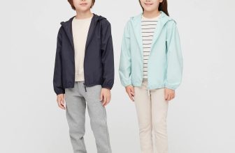 [🆕🇻🇳] Quýt’s House – Váy thiết kế cho bé 😎❤️️⭐️ Áo gió 1 lớp Uniqlo dư xịn,gấp gọn lại nhỏ xíu xiu luôn.Còn lẻ size vài chiếc em sale
#235k còn #150k.
Hàng sale không đổi trả.
, shares-0✔️ , likes-6❤️️ , date-2021-03-10 04:13:17🇻🇳🇻🇳🇻🇳📰🆕