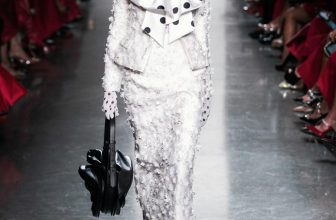 [🆕🇻🇳] SIXDO is a fashion brand founded by fashion designer DOMANHCUONG 👕 Top1Fashion 👗  𝐋𝐢𝐋𝐘 𝐂𝐎𝐋𝐋𝐈𝐍𝐒 𝐱 𝐒𝐈𝐗𝐃𝐎Sẵn sàng cho sự xuất hiện đầy ấn tượng của LiLY COLLINS với trang phục SIXDO LIMITED trong phim “EMILY IN PARIS” phần 4!BST nằm tr , shares-7✔️ , likes-193❤️️ , date-2024-05-16 03:23:05🇻🇳🇻🇳🇻🇳📰🆕