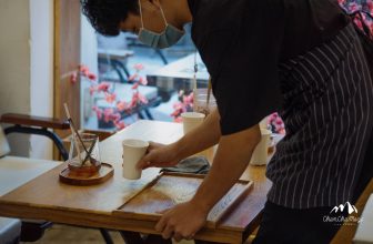 [☕️🇻🇳] Ochata Coffee  🥤 Top1Coffee ☕️ Dọn dẹp! Dọn dẹp! Mai còn đón lễ.
———————————–
Chanchamayo Coffee
6A Ngô Thời Nhiệm, P. 7, Q. 3
08 8 , shares-0✔️ , likes-10❤️️ , date-2021-04-29 13:04:40🇻🇳🇻🇳🇻🇳📰🆕